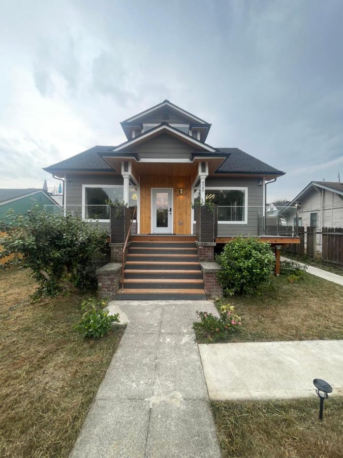 Green Lake 1St Line Home A With Central Air Conditioners 西雅图 外观 照片