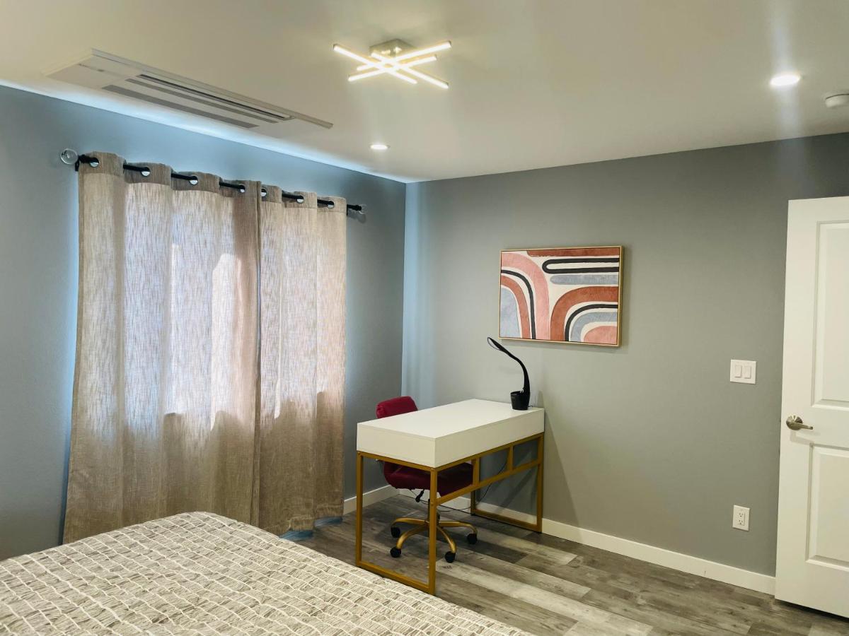 Green Lake 1St Line Home A With Central Air Conditioners 西雅图 外观 照片